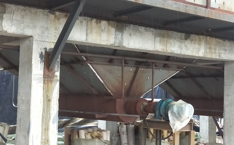 新鄉地區某醫藥廠(chǎng)200kg/h含鹽有機廢水焚燒項目焚燒爐一套（華銀）